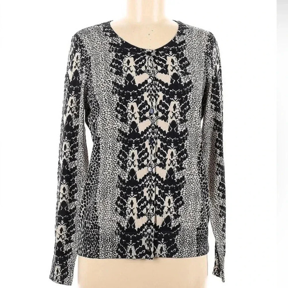 Talbots Silver & Black Damask Snake Print Button Down Cardigan Size M NWT - Picture 6 of 6